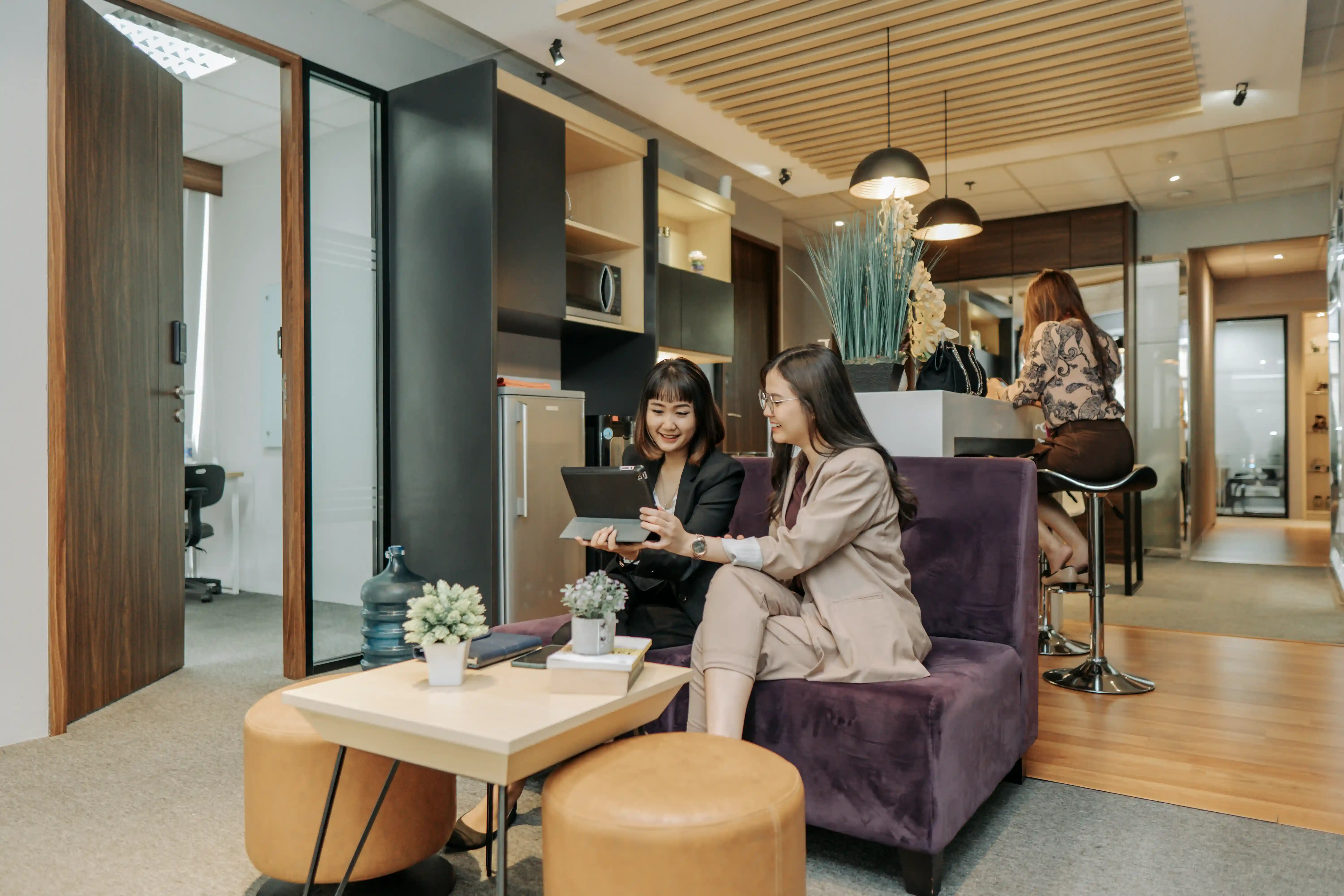 Banner hubungi vOffice